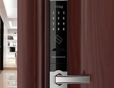 南川24小时上门开锁公司